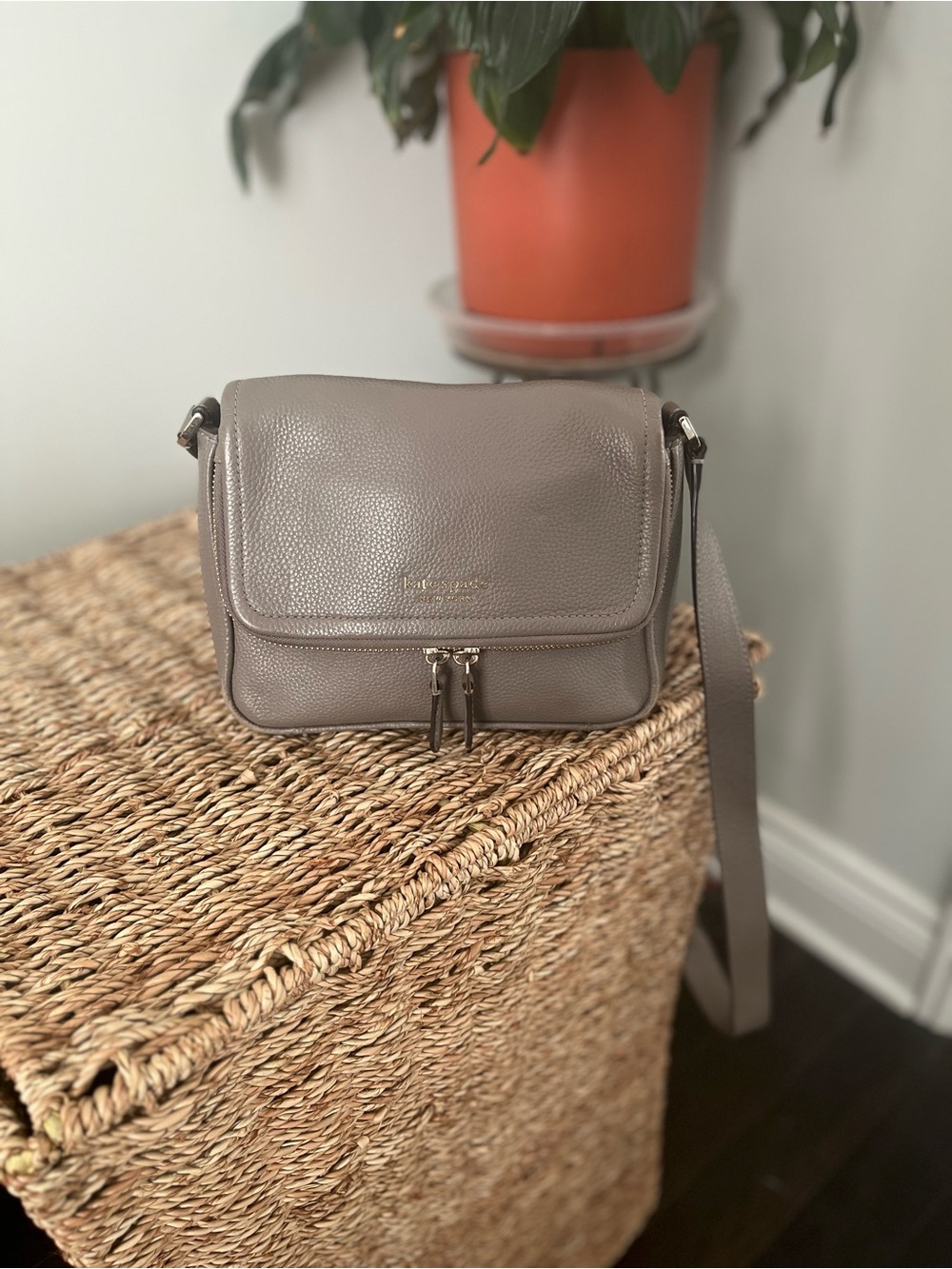 Kate Spade Run Around Large Flap Crossbody Purse